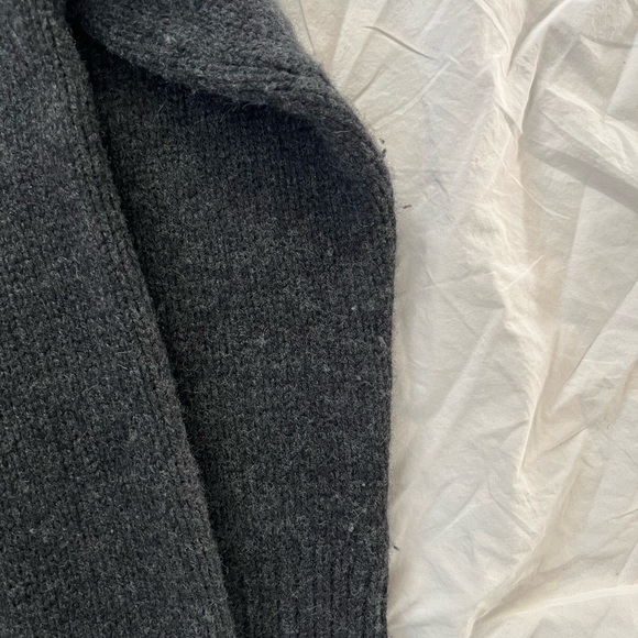 Anine Bing Rosie Cashmere Sweater - Picture 2 of 4